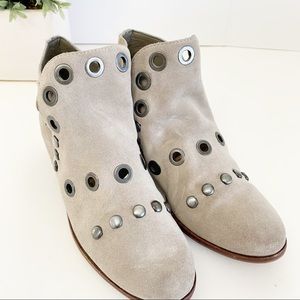 Sam Edelman Pedra Grommet Studded Booties sz 5.5